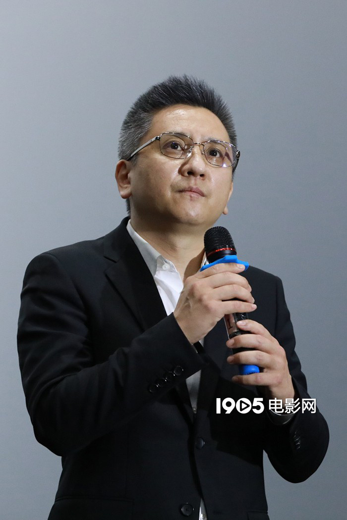 延续脱贫攻坚精神!《千顷澄碧的时代》兰考首映