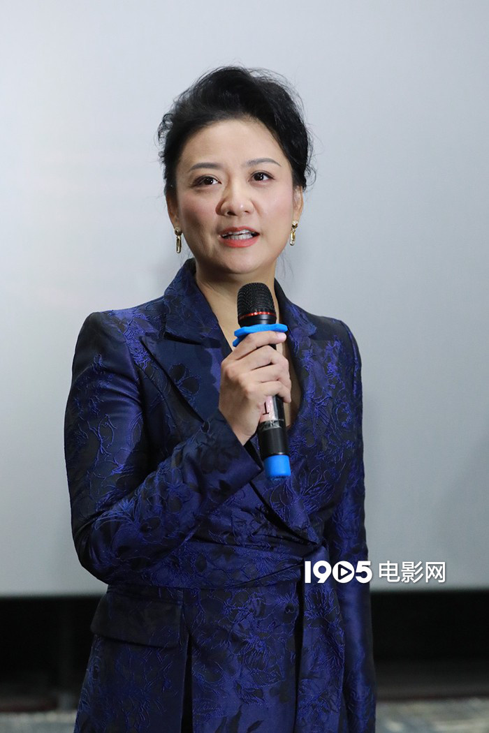 延续脱贫攻坚精神!《千顷澄碧的时代》兰考首映
