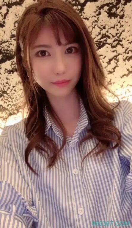 蓝芽水月(藍芽みずき)MIDE-906:风俗店兼职被发现沦为弟弟奴隶!